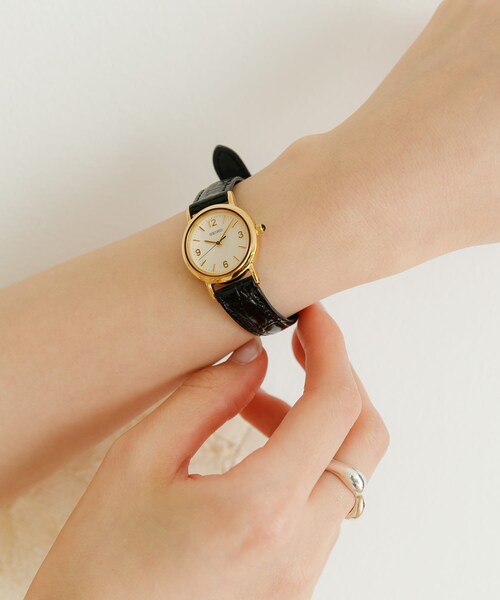 URBAN RESEARCH(アーバンリサーチ)の「『25周年別注』SEIKO×UR コラボレーションウォッチ(アナログ腕時計・レディース・GOLD・-)」の7枚目の写真