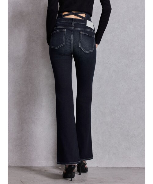 GYDA（ジェイダ）の「ハイウエストBACKクロスフレアパンツ（デニムパンツ・レディース・ブラック/アイスブルー/インディゴ・XS/S/M）」の16枚目の写真
