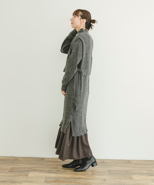 ITEMS URBANRESEARCH（アイテムズ アーバンリサーチ）の「ニットベストセットワンピース（ワンピース・レディース・GRY/L.BRN・FREE）」の6枚目の写真