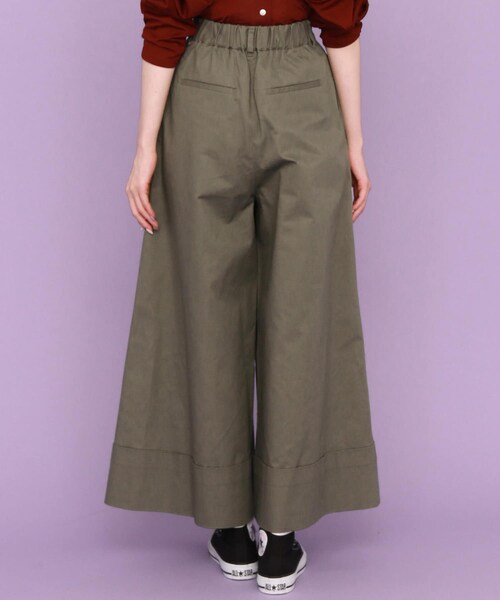 KBF（ケイビーエフ）の「スーパーWIDEチノパン（チノパンツ・レディース・BEIGE/PINK/KHAKI・one）」の12枚目の写真