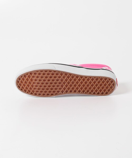 URBAN RESEARCH DOORS（アーバンリサーチドアーズ）の「VANS　CLASSIC SLIP-ON（スニーカー・レディース・PINK FIZZ・23.5/24/24.5）」の6枚目の写真