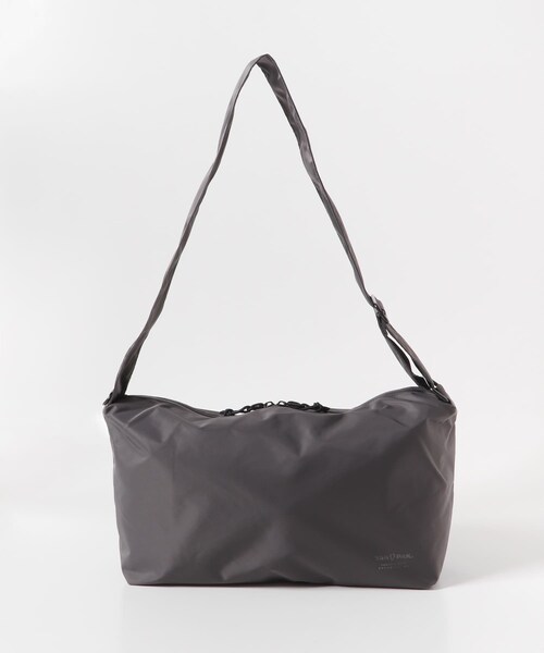 URBAN RESEARCH DOORS（アーバンリサーチドアーズ）の「『別注』YAKPAK×DOORS　SHOULDER BAG M（ショルダーバッグ・メンズ・BLACK/CHARCOAL/BROWN/WHITE・-）」の14枚目の写真