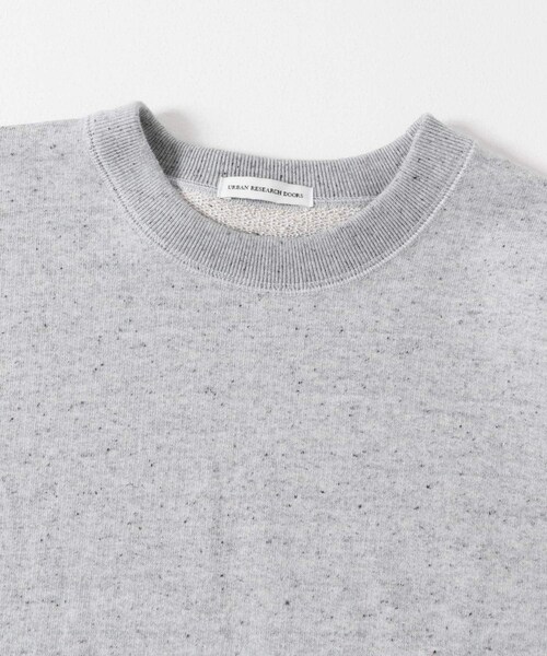 URBAN RESEARCH DOORS（アーバンリサーチドアーズ）の「commpost　反毛裏毛クルーネックスウェット（スウェット・レディース・TOP GRAY・S）」の9枚目の写真