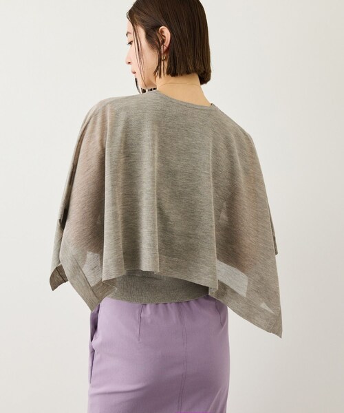 ROPE'(ロペ)の「LEVITA レイヤードニットプルーオーバー(ケープ×タンクトップ)/接触冷感・イージーケア(Tシャツ/カットソー・レディース・ブラック/ベージュ・F)」の17枚目の写真