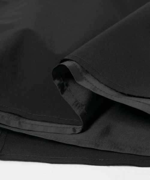 LAATO（ラート）の「sleek long skirt（スカート・レディース・クジャク/インク/セメント・Free）」の2枚目の写真