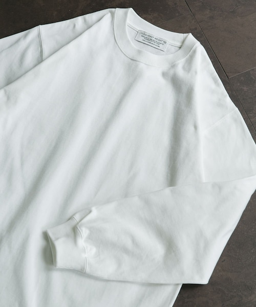 URBAN RESEARCH DOORS(アーバンリサーチドアーズ)の「10.5オンス ヘビーウェイトロングスリーブTシャツ(Tシャツ/カットソー・メンズ・WHITE/ASH GRAY/INK BLACK/PURPLE・M/L)」の1枚目の写真