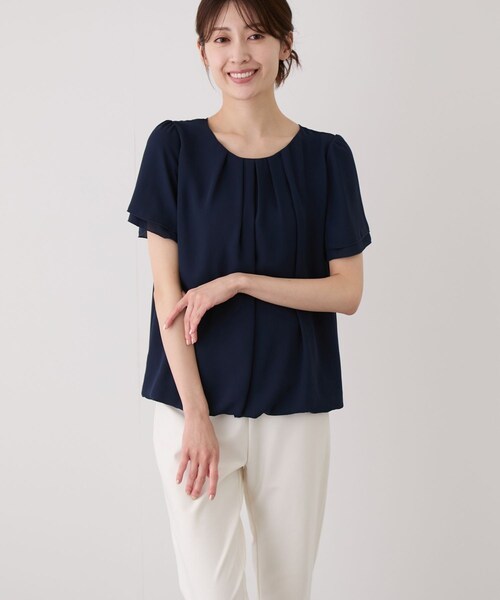 Jayro(ジャイロ)の「胸元タックブラウス(シャツ/ブラウス・レディース・ホワイト系/ネイビー/サックス/ピンク・M)」の3枚目の写真