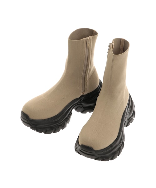 EMODA（エモダ）の「BULKY SOLE KNIT BOOTS（その他シューズ・レディース・ブラック/ベージュ・S/M/L）」の6枚目の写真