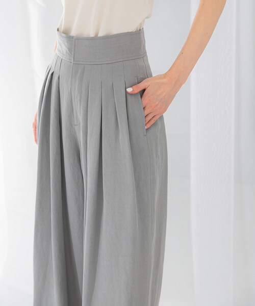 URBAN RESEARCH ROSSO（アーバンリサーチロッソ）の「ライトタックパンツ（その他パンツ・レディース・L.GRAY/OFF WHITE・36/38）」の15枚目の写真