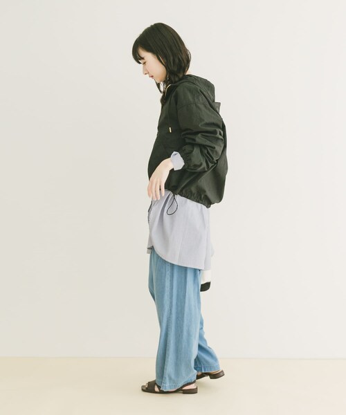 ITEMS URBANRESEARCH（アイテムズ アーバンリサーチ）の「『UVカット/撥水』アノラックフーディーブルゾン（ブルゾン・レディース・MILK/CML/BLK・Free）」の19枚目の写真