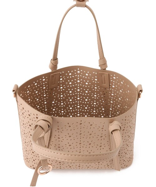 ROPE' PICNIC(ロペピクニック)の「フルーレットパンチングレースミニショルダーバッグ/2WAY(ショルダーバッグ・レディース・オフホワイト/ブラウン/ベージュ系・F)」の15枚目の写真