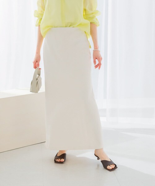 URBAN RESEARCH ROSSO（アーバンリサーチロッソ）の「接触冷感リネン混バイヤススカート（スカート・レディース・CHARCOAL/OFF/LIME・36/38）」の8枚目の写真