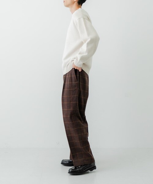 URBAN RESEARCH（アーバンリサーチ）の「ローゲージモールニット（ニット/セーター・メンズ・WHITE/GREEN/NAVY/BLACK・M/L）」の10枚目の写真
