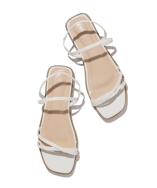 ROPE' PICNIC（ロペピクニック）の「スキニーストラップフラットサンダル（サンダル・レディース・オフホワイト/ブラック/シルバー/ゴールド・24.0/23.0）」の2枚目の写真