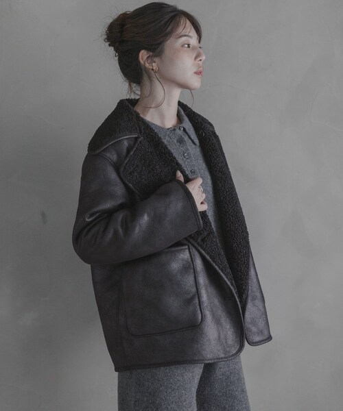 URBAN RESEARCH Sonny Label（アーバンリサーチサニーレーベル）の「リバーシブルフェイクムートンボアコート（ムートンコート・レディース・ブラック/ブラウン・Free）」の6枚目の写真