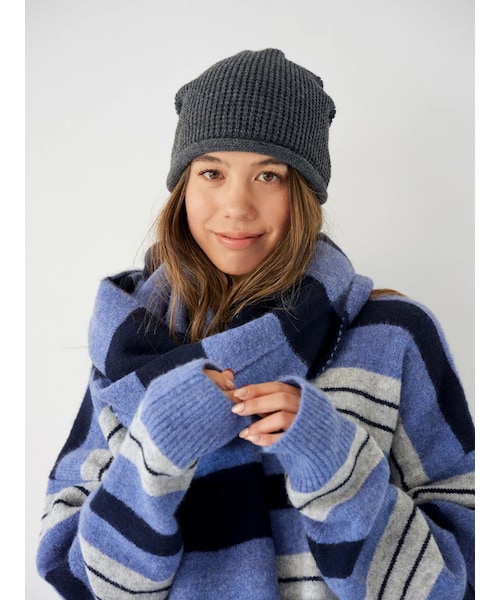 Ungrid（アングリッド）の「マルチボーダーマフラー（マフラー・レディース・レッド/ブルー・F）」の5枚目の写真