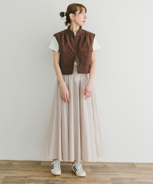 ITEMS URBANRESEARCH（アイテムズ アーバンリサーチ）の「ナイロンショートベスト（テーラードジャケット・レディース・BLK/BRN・FREE）」の14枚目の写真