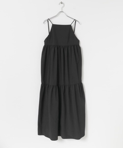 THE GOODLAND MARKET(ザグッドランドマーケット)の「『別注』MIDIUMISOLID×TGM RE-Volume camisole one-piece(ワンピース・レディース・GRAY/GREIGE/BLACK・one)」の13枚目の写真