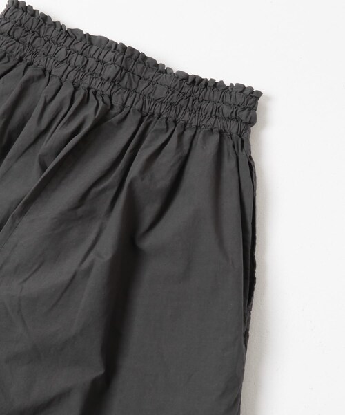 かぐれ(カグレ)の「COSMIC WONDER シルクコットンブロードフォークパンツ(その他パンツ・レディース・Charcoal/Violet ash・1)」の15枚目の写真