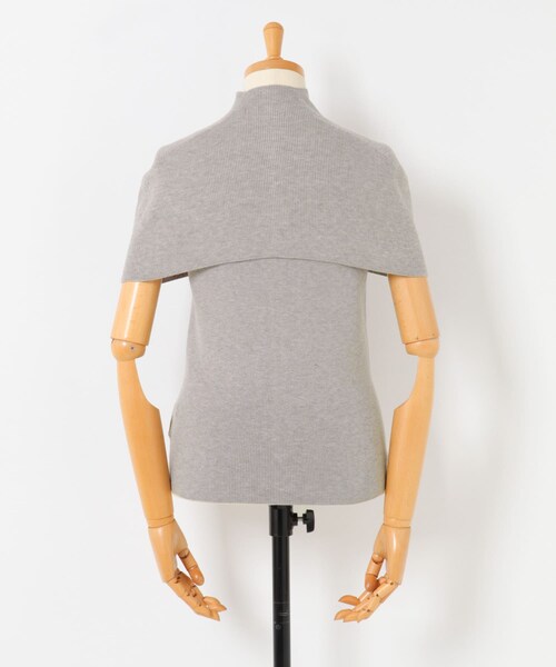 URBAN RESEARCH（アーバンリサーチ）の「AMOMENTO　CAPE TOP ＆ BANDEAU SET（ニット/セーター・レディース・CHARCOAL/L BEIGE・0）」の22枚目の写真