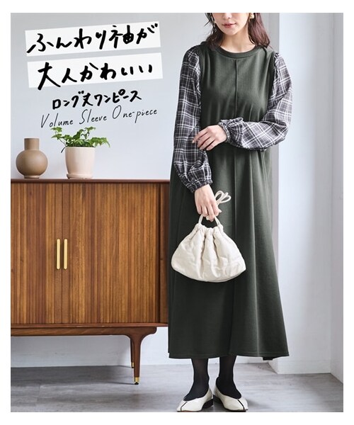 nissen（ニッセン）の「異素材使いボリューム袖カットソーロング丈ワンピース＜大きいサイズ有＞（ワンピース・レディース・チャコール×グレンチェック/黒×ギンガムチェック/ネイビー×ストライプ/黒×黒系花柄/黒×ドット/チャコールグレー×チェック/[ドロップ]ベージュ系×ベージュチェック・S/M/L/LL/3L/4L/5L/6L）」の5枚目の写真