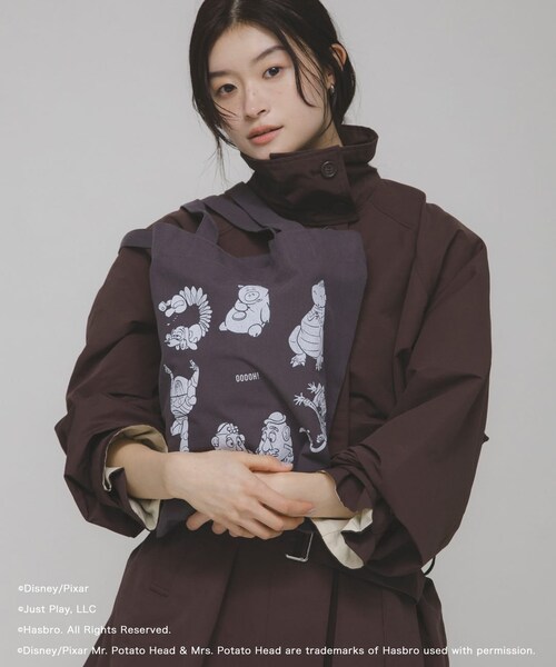 KBF（ケイビーエフ）の「TOYSTORY/トートバッグ（トートバッグ・レディース・IVORY/CHARCOAL・One）」の15枚目の写真