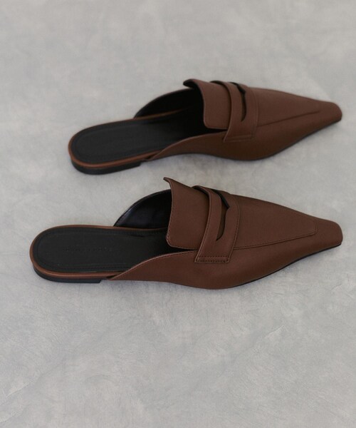 ADAM ET ROPE'（アダムエロペ）の「ローファーミュール（サンダル・レディース・ブラック/ダークブラウン・36.0/37.0/38.0）」の6枚目の写真