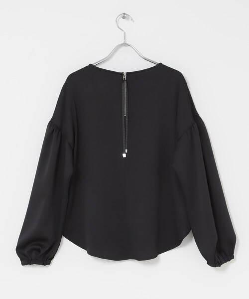 URBAN RESEARCH ROSSO（アーバンリサーチロッソ）の「ハンマーサテンギャザーブラウス（シャツ/ブラウス・レディース・WHITE/BLACK・Free）」の20枚目の写真