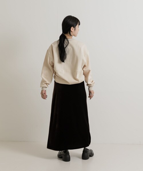 THE GOODLAND MARKET(ザグッドランドマーケット)の「『別注』MIDIUMISOLID×TGM Organic cotton pullover(Tシャツ/カットソー・レディース・IVORY/GREEN/CHARCOAL・FREE)」の16枚目の写真