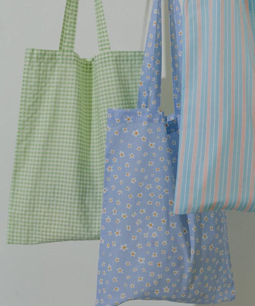 SMELLY（スメリー）の「プリントトートバッグM（トートバッグ・レディース・FLOWER/STRIPE/CHECK/DOT/CHERRY/EMBROIDERY・M）」の16枚目の写真