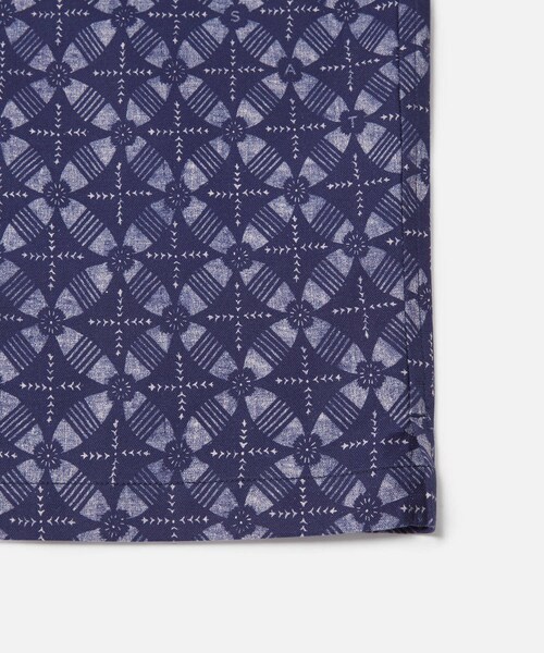Saturdays NYC(サタデーズ ニューヨークシティ )の「Bruce Block Print Ss Shirt(シャツ/ブラウス・メンズ・ブラック/ホワイト/オリーブ/ネイビー/サックス・L/M/S/XL/XS)」の12枚目の写真
