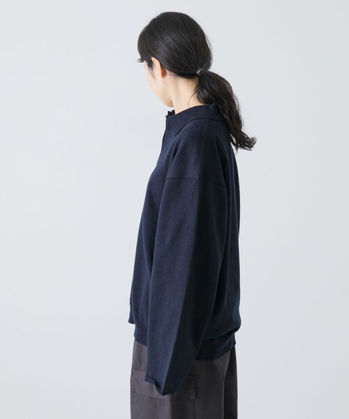 かぐれ(カグレ)の「UNDECORATED LINEN/COTTON BIG KNIT TOP(ニット/セーター・レディース・D.NAVY/OFF WHITE・0)」の14枚目の写真