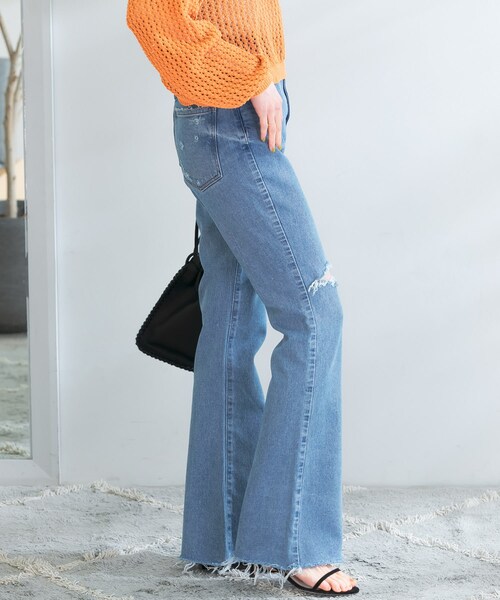 URBAN RESEARCH ROSSO（アーバンリサーチロッソ）の「NEEDBY heritage　BARBARA BOOT CUT DAMAGED（デニムパンツ・レディース・DAMAGELBLU・24/25/26）」の4枚目の写真