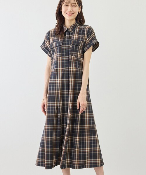 ROPE' PICNIC(ロペピクニック)の「アウトポケットシャツコンシャスワンピース/リンクコーデ(ワンピース・レディース・ダークブラウン系/ネイビー/ネイビー系・M/S)」の14枚目の写真