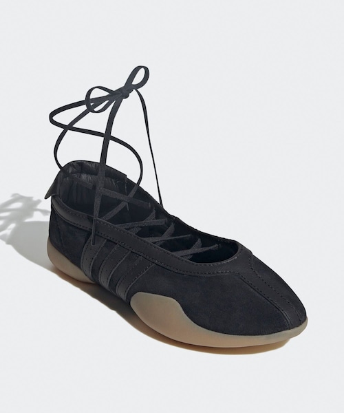 ADAM ET ROPE'（アダムエロペ）の「【adidas（アディダス）】テコンドー メイ バレエ W（スニーカー・レディース・ブラック・22.0/23.0/24.0/25.0）」の13枚目の写真