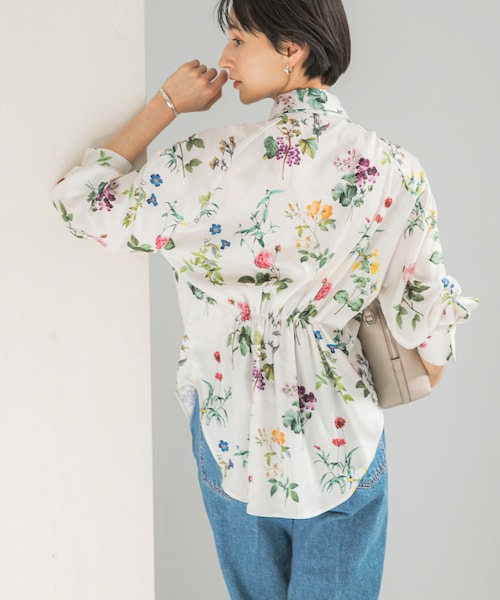 URBAN RESEARCH ROSSO（アーバンリサーチロッソ）の「ボタニカルプリントデザインシャツ（シャツ/ブラウス・レディース・OFF/BLACK・Free）」の2枚目の写真