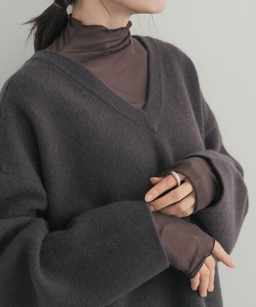URBAN RESEARCH DOORS(アーバンリサーチドアーズ)の「ハイネックチュールインナー(Tシャツ/カットソー・レディース・DOT/BROWN/OFF・Free)」の13枚目の写真
