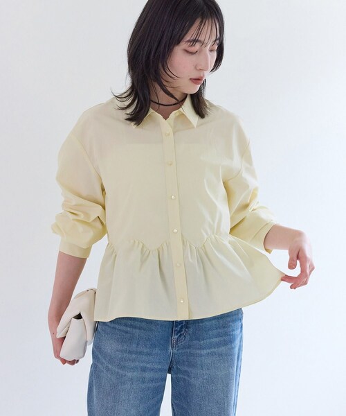 VIS(ビス)の「ウエーブヘムペプラムシャツ(シャツ/ブラウス・レディース・ホワイト/ブルー/イエロー・F)」の14枚目の写真