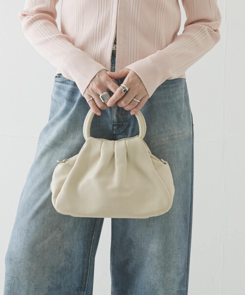 URBAN RESEARCH(アーバンリサーチ)の「レザーハンドバッグ(ハンドバッグ・レディース・OFFWHITE/BLACK/MOCHA・-)」の5枚目の写真