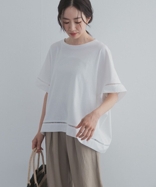 URBAN RESEARCH DOORS(アーバンリサーチドアーズ)の「ハシゴレースドッキングプルオーバー(Tシャツ/カットソー・レディース・OFF WHITE/BLACK/CAMEL・Free)」の10枚目の写真