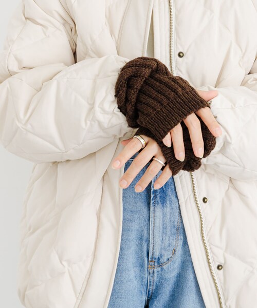 URBAN RESEARCH（アーバンリサーチ）の「アームウォーマー（ベルト・レディース・GRAY/BROWN・FREE）」の12枚目の写真