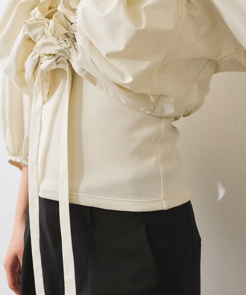 ADAM ET ROPE'(アダムエロペ)の「【サステナブル】ブラウスセットタンクトップ(シャツ/ブラウス・レディース・ブラック系/キナリ系・F)」の22枚目の写真