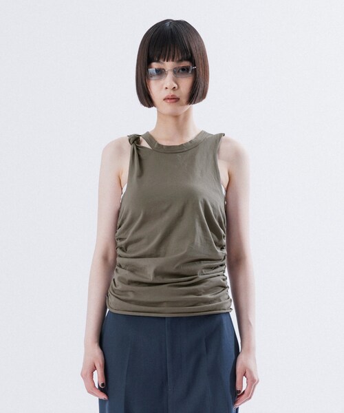 ADAM ET ROPE'(アダムエロペ)の「NO-SLEEVE KNOT DEZIGN TOPS(タンクトップ・レディース・ブラック/ライトグレー/レッド・38/40)」の15枚目の写真