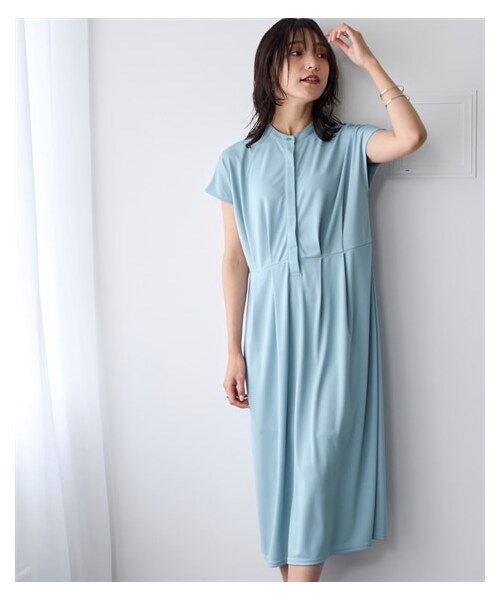 nissen（ニッセン）の「＜大きいサイズ＞汗染みしにくいひんやりポンチフレンチロング丈ワンピース（接触冷感・ＵＶカット）（ワンピース・レディース・黒/モカ/サックスグレー・L/LL/3L/4L/5L/6L/8L/10L）」の5枚目の写真