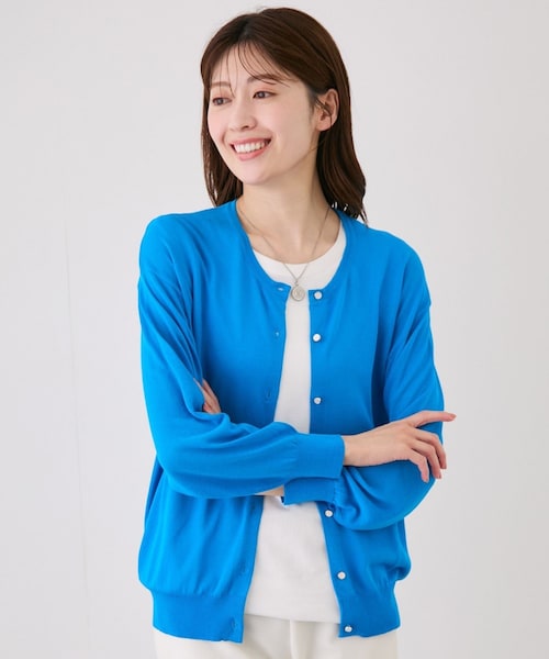 Jayro(ジャイロ)の「ドロップショルダークルーネックカーディガン(ニット/セーター・レディース・ブラック/ホワイト/ホワイト系/ネイビー/ブルー/ブルー系/オレンジ系/イエロー・M)」の6枚目の写真