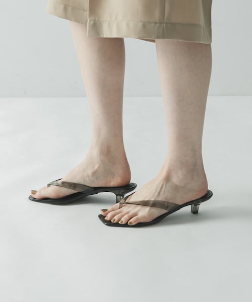 URBAN RESEARCH(アーバンリサーチ)の「mohi クリアヒールサンダル(サンダル・レディース・BLACK/BROWN・36/37/38/39)」の5枚目の写真