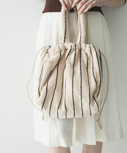 URBAN RESEARCH(アーバンリサーチ)の「BONGUSTA NARAM HANDBAG(ハンドバッグ・レディース・P NEON YEL/CAMEL U/CREAM INK・-)」の8枚目の写真