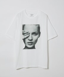 ADAM ET ROPE' | 9/1(金)12:00〜 予約受付開始【KateMoss by David Sims】 Looks Can Kill T(Tシャツ/カットソー)