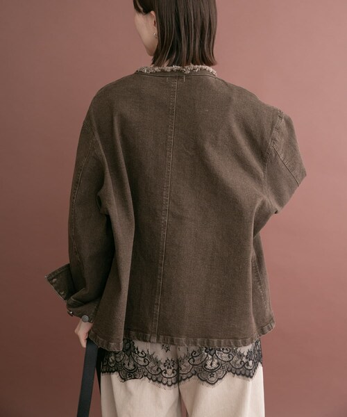 ITEMS URBANRESEARCH(アイテムズ アーバンリサーチ)の「デニムオーバーノーカラージャケット(デニムジャケット・レディース・BLK/BRN/IDG・Free)」の19枚目の写真