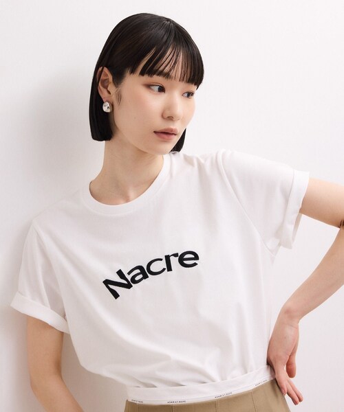 ADAM ET ROPE'(アダムエロペ)の「【WEB限定】クリーンタッチコットン刺しゅうロゴT(Tシャツ/カットソー・レディース・ホワイト/ダークブラウン/ネイビー/ピンク系・F)」の17枚目の写真